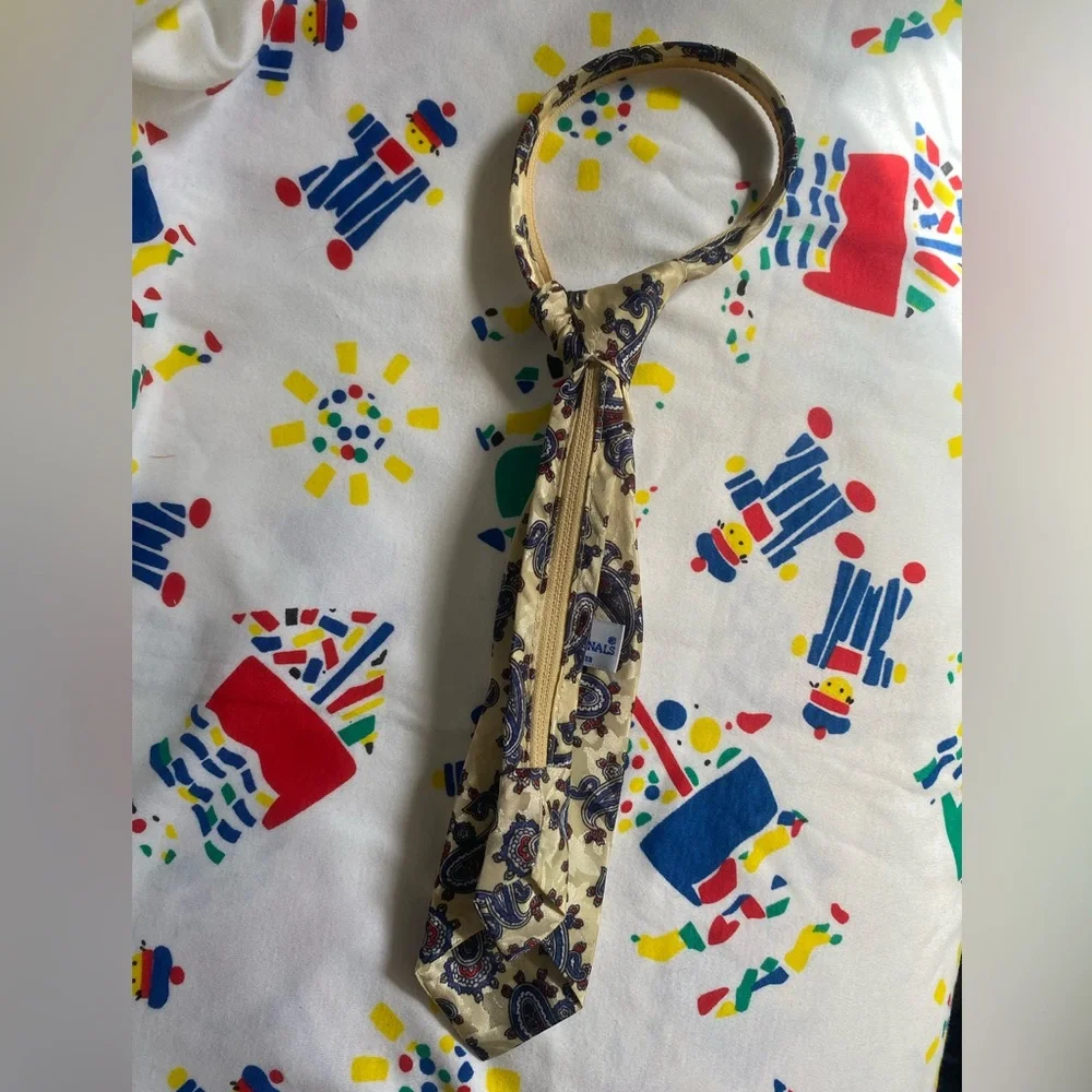Small Little Kids Adjustable Paisley Patterned Tie